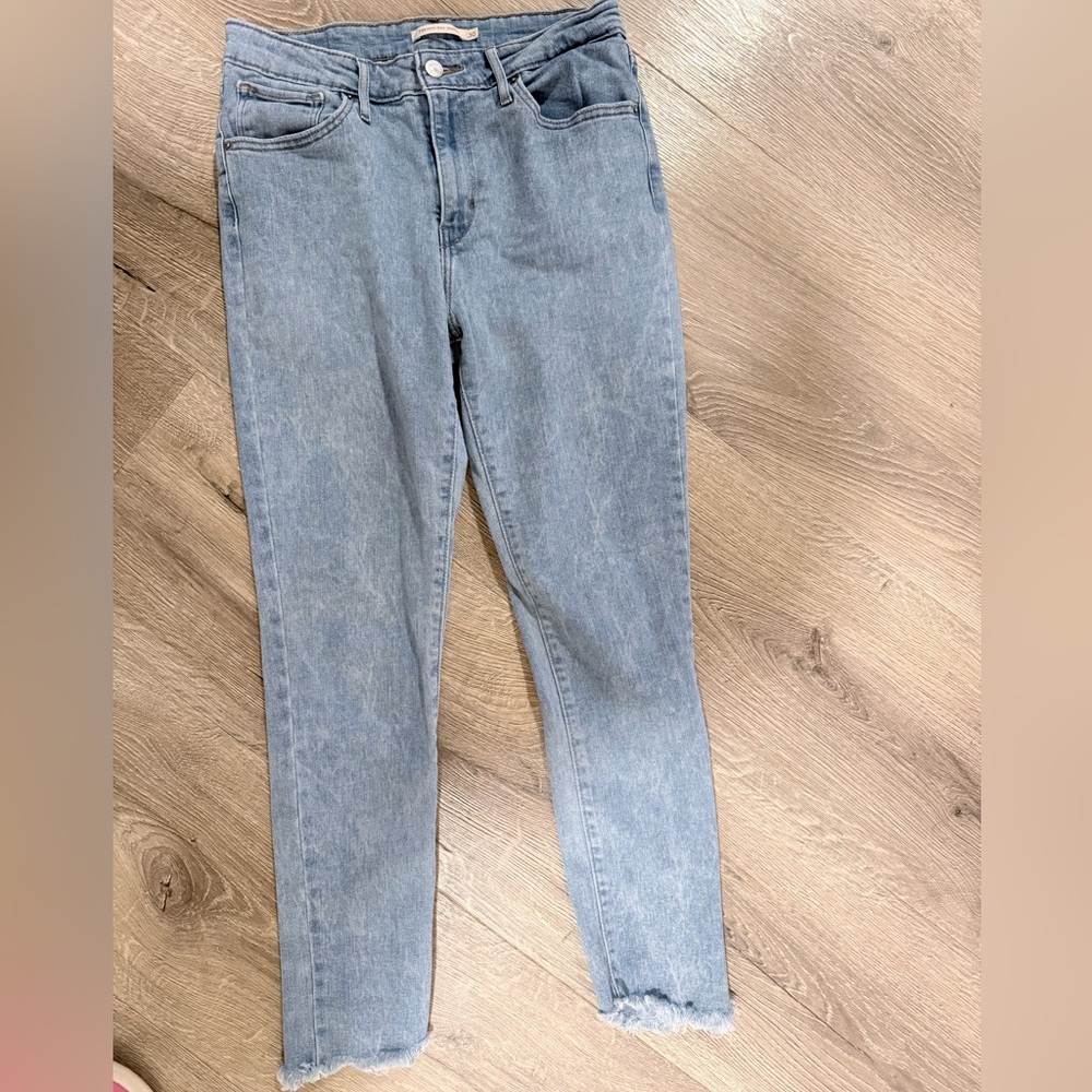 Levi's Light Blue Women's 721 High Rise Skinny Jeans cropped size 30
